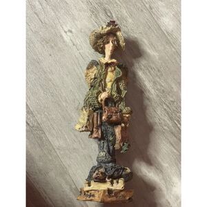 Boyds Bears & Friends #7E/1644 Style #2827 Lizzie The Shopping Angel‎